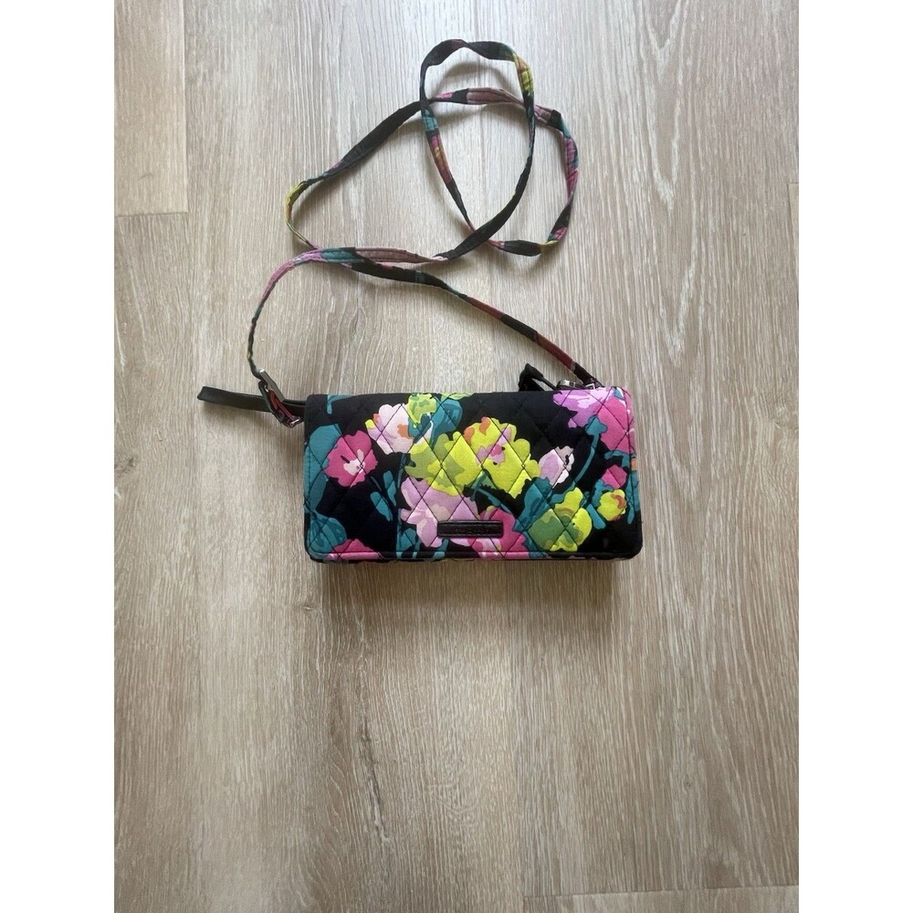 vera bradley wallet